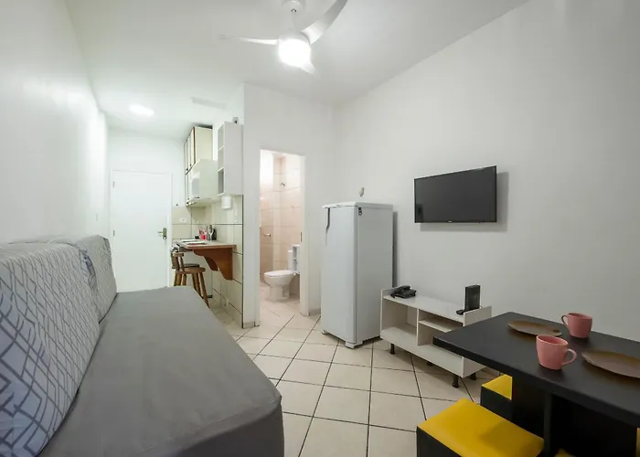 Flat Confort para Família c/Piscina e Sauna-1 Vaga Guarujá